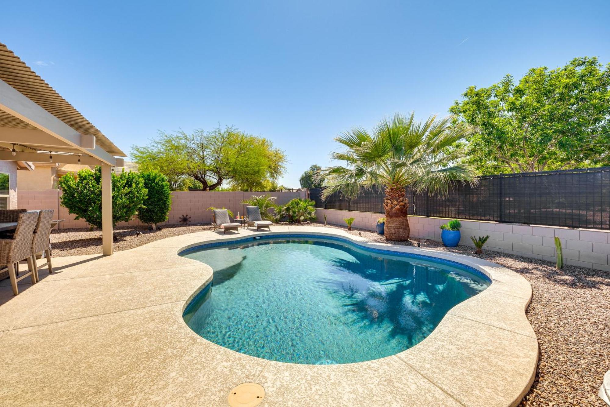 Updated San Tan Valley Escape With Backyard Oasis! Magma Экстерьер фото